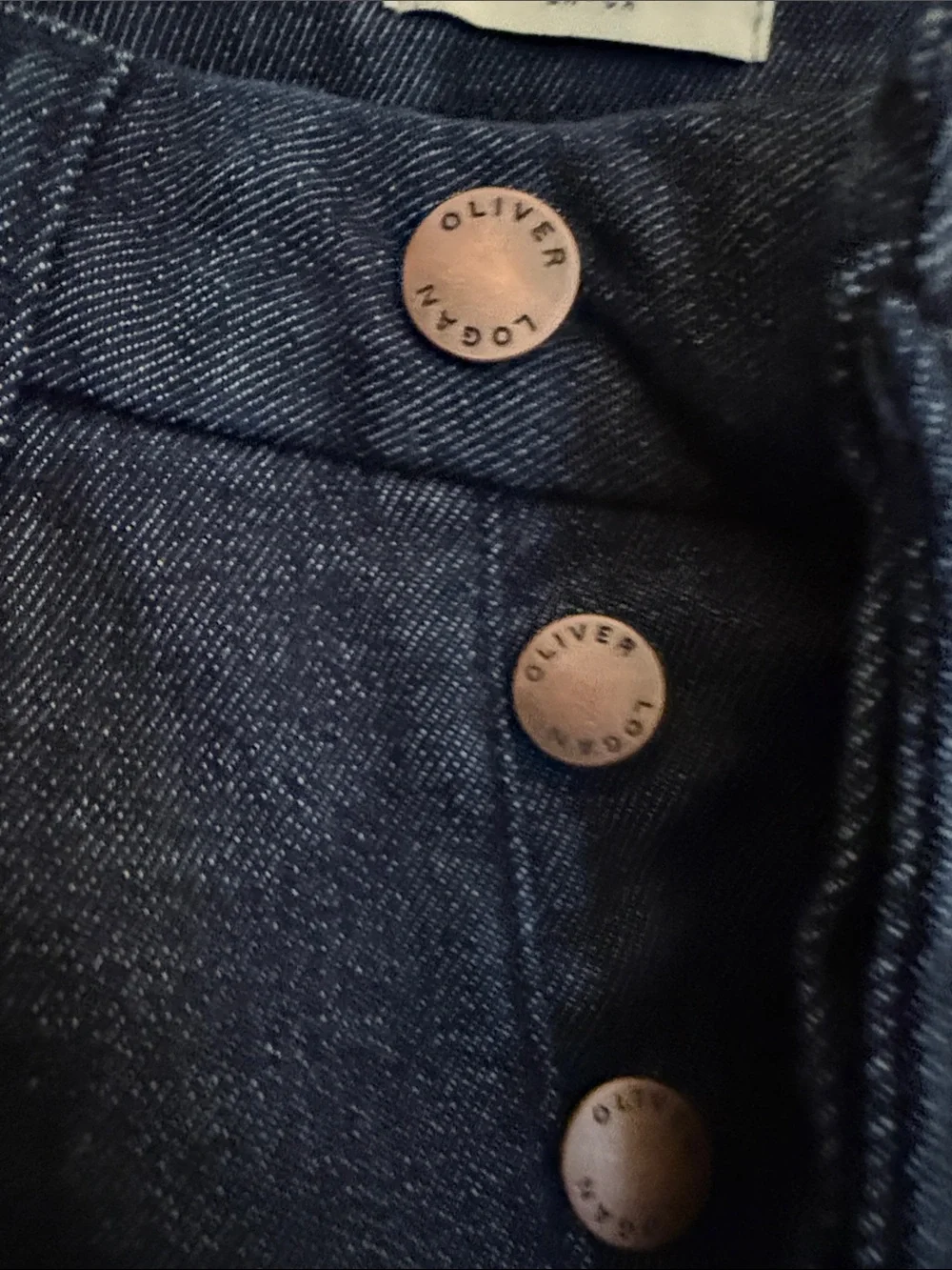 Mid-Rise dark denim Flared Jeans — Women’s Classic Flare.  Size 27 - Picture 11 of 12